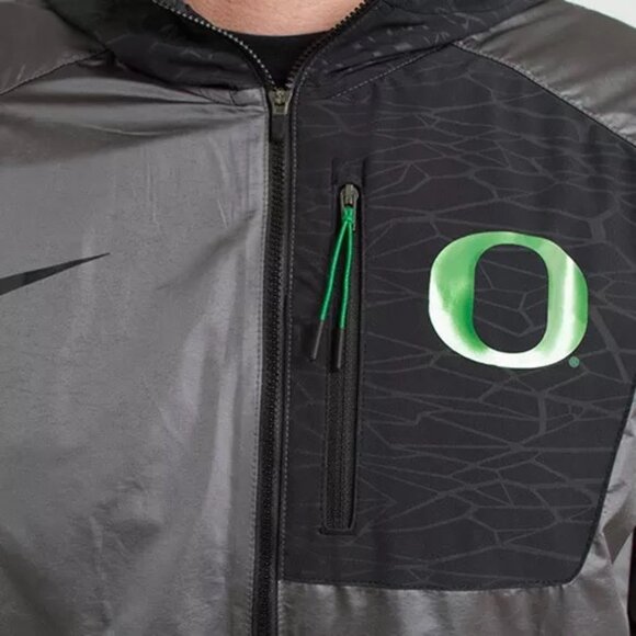 Nike Black Silver OREGON DUCKS Velocity Fly Jacket Men's Large Used - Picture 12 of 14